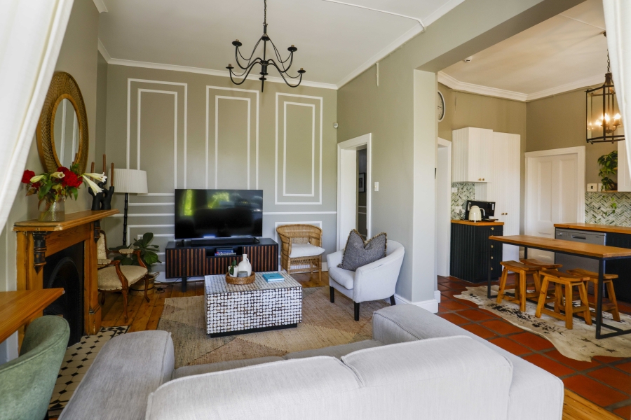 2 Bedroom Property for Sale in Claremont Western Cape